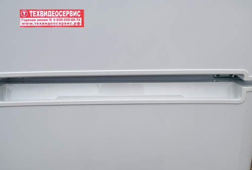 Холодильник Indesit TIA 16 фото 3